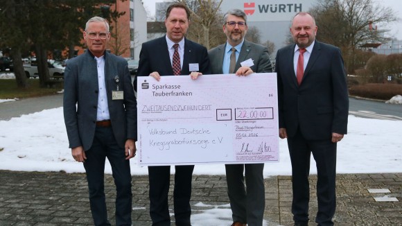 Presseinformation Spende an den Volksbund Deutsche Kriegsgräbervorsorge